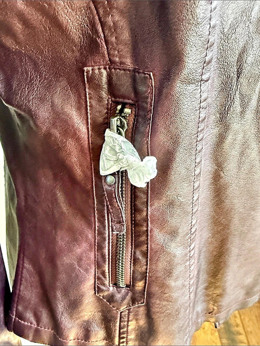 Max Studio Faux Leather Moto Jacket in burgundy Size Medium NWT - Picture 3 of 12